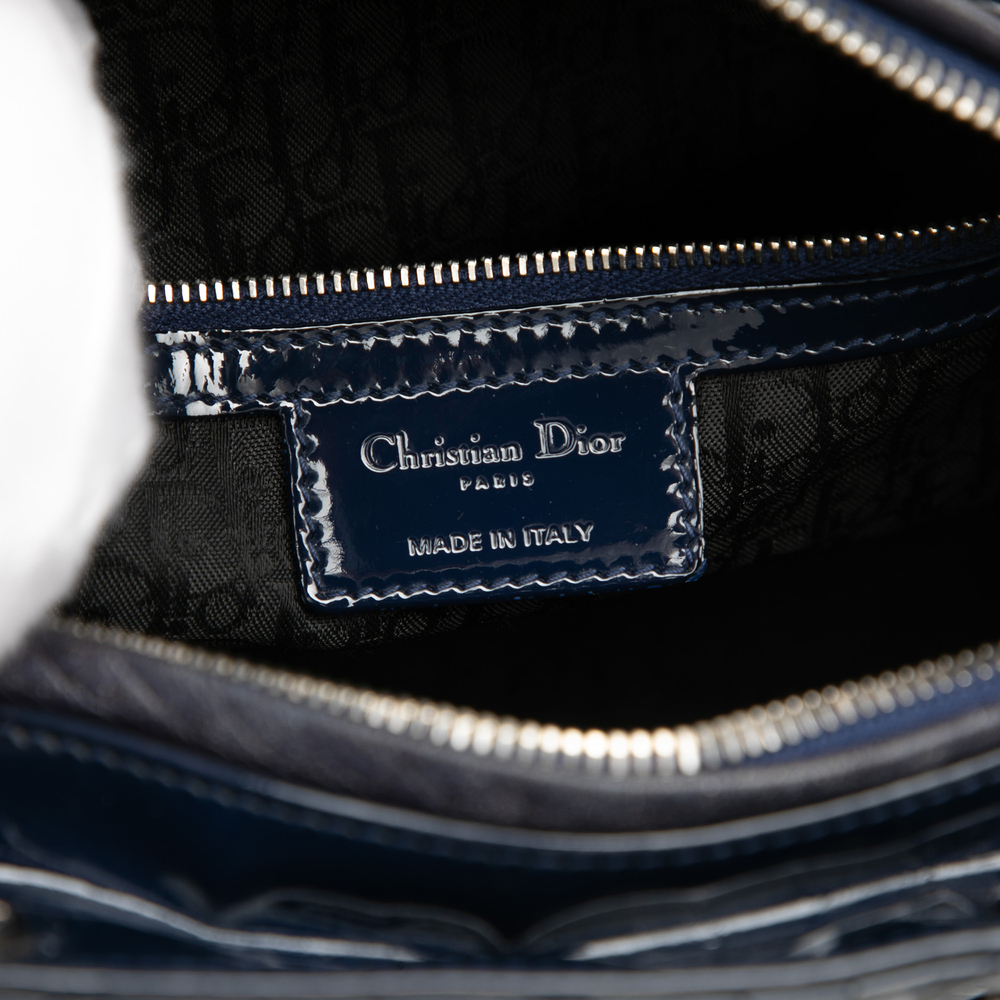 Pre-Loved Dior Large Patent Cannage Lady Dior - Picture 5 of 7